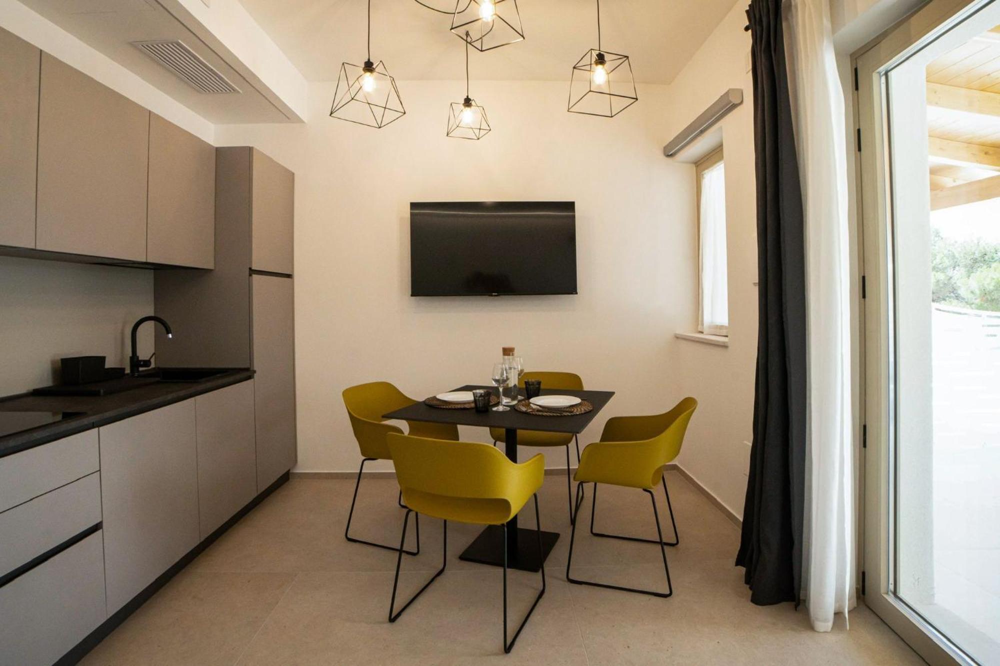 Aura Apartments มัตตีนาตา ภายนอก รูปภาพ